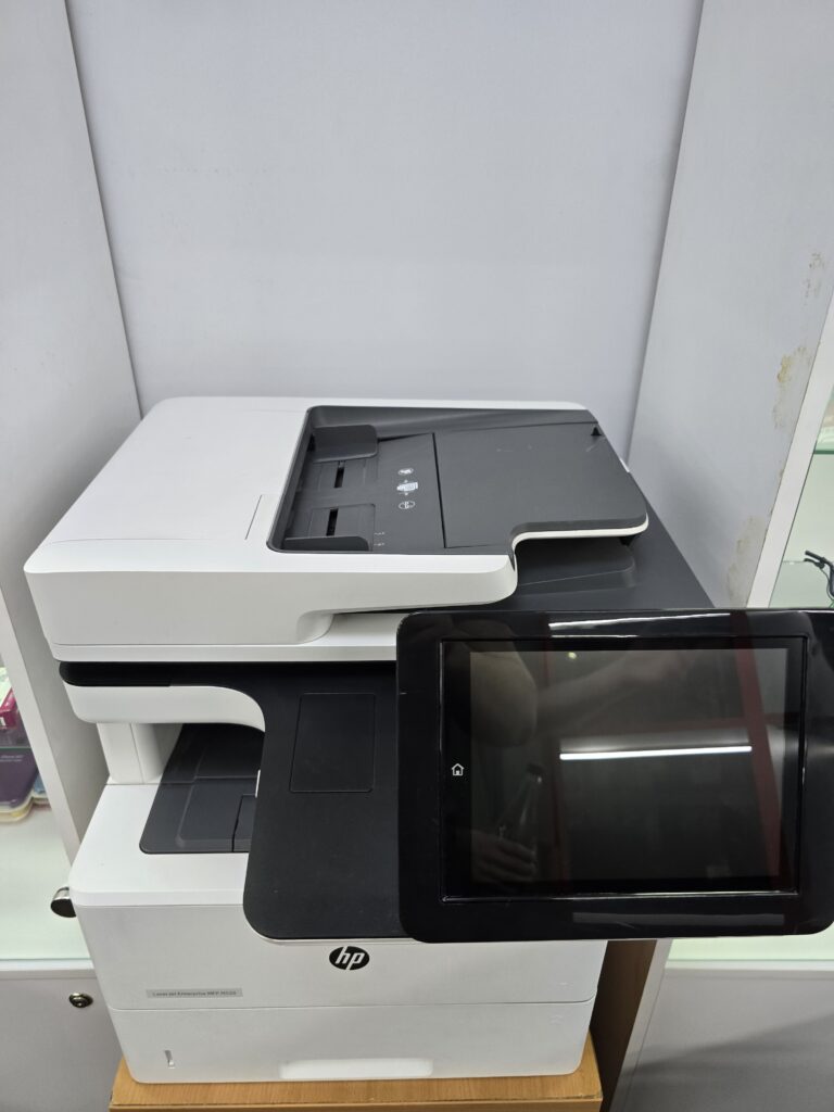 фото МФУ HP M528